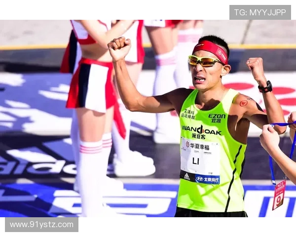 南京飞盘队在马拉松大满贯中的个人能力展现与团队协作分析